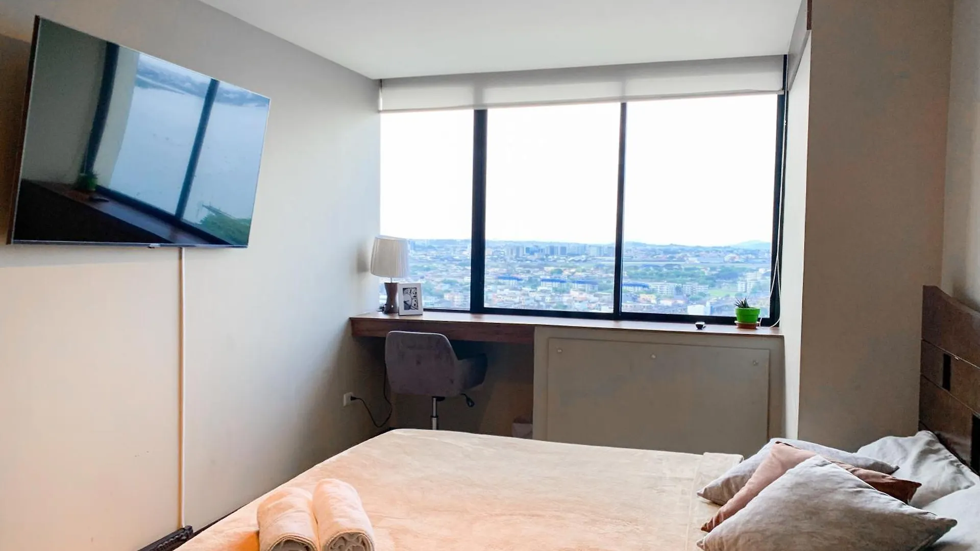 Depa Familiar En Piso Alto Vistas Espectaculares Apartment Guayaquil