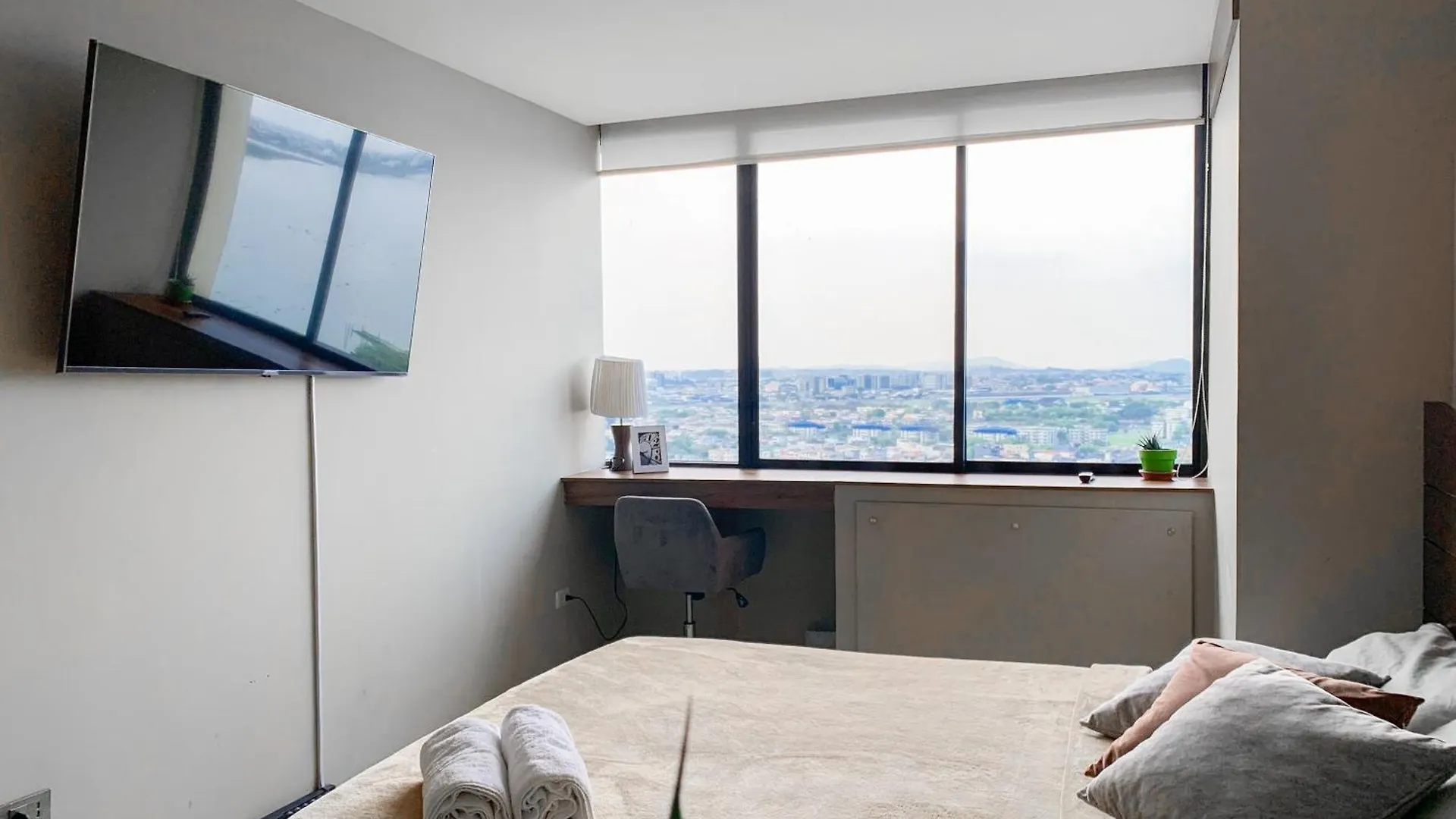 Depa Familiar En Piso Alto Vistas Espectaculares Apartment Guayaquil